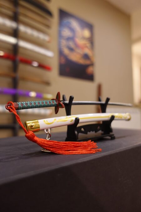 Mini Katana Demon Slayer Shinobu Kocho