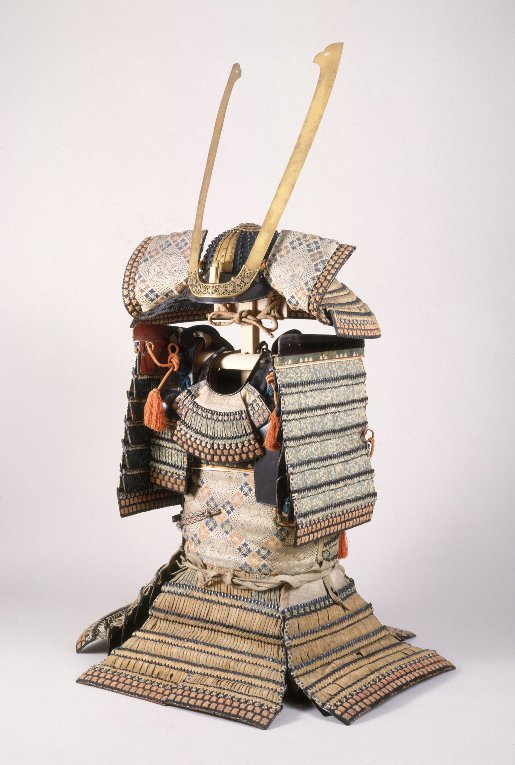Armure samouraï ō-yoroi du début du XIVe–XVe siècle